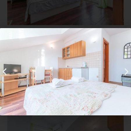 Banic Apartments With Pool Biograd Na Moru Exteriör bild
