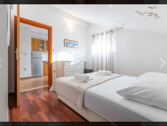 Banic Apartments With Pool Biograd Na Moru Exteriör bild